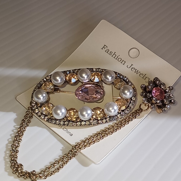 Pink Tourmaline & Pearl Rhinestoned Chain Brooch - Picture 3 of 11